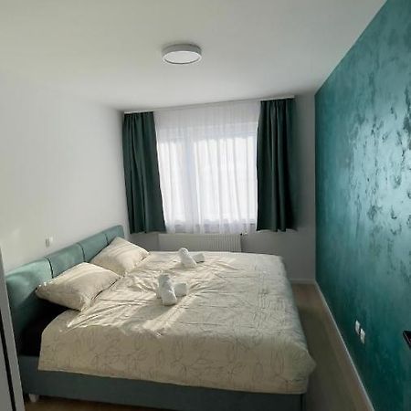 Apartman Lux Apartment Zepce Екстериор снимка